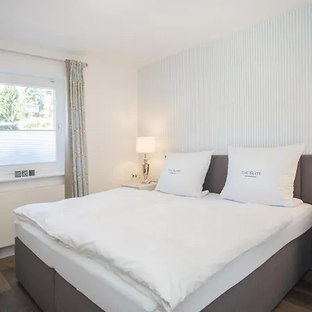 Apartment The Deluxe: Ski-to-market Luxury With Garden *