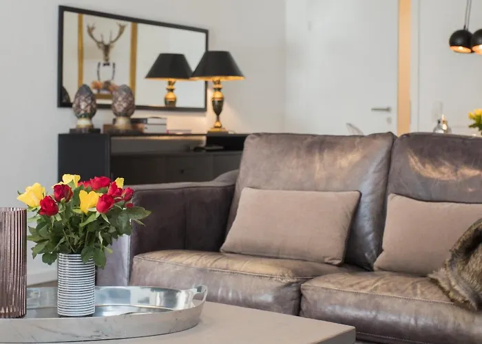 The Deluxe - Exklusive Ausstattung, Bestlage Zwischen Skikarussell Und Marktplatz, Eigener Garten, Ski- Und Fahrradraum, Ruhige Suedausrichtung, Wlan, Hundefreundlich