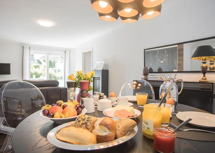 The Deluxe - Exklusive Ausstattung, Bestlage Zwischen Skikarussell Und Marktplatz, Eigener Garten, Ski- Und Fahrradraum, Ruhige Suedausrichtung, Wlan, Hundefreundlich Appartement *