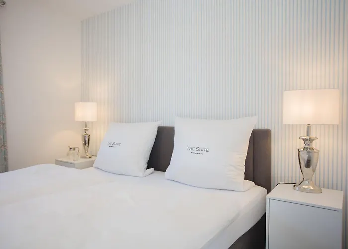 Appartement The Deluxe - Exklusive Ausstattung, Bestlage Zwischen Skikarussell Und Marktplatz, Eigener Garten, Ski- Und Fahrradraum, Ruhige Suedausrichtung, Wlan, Hundefreundlich *